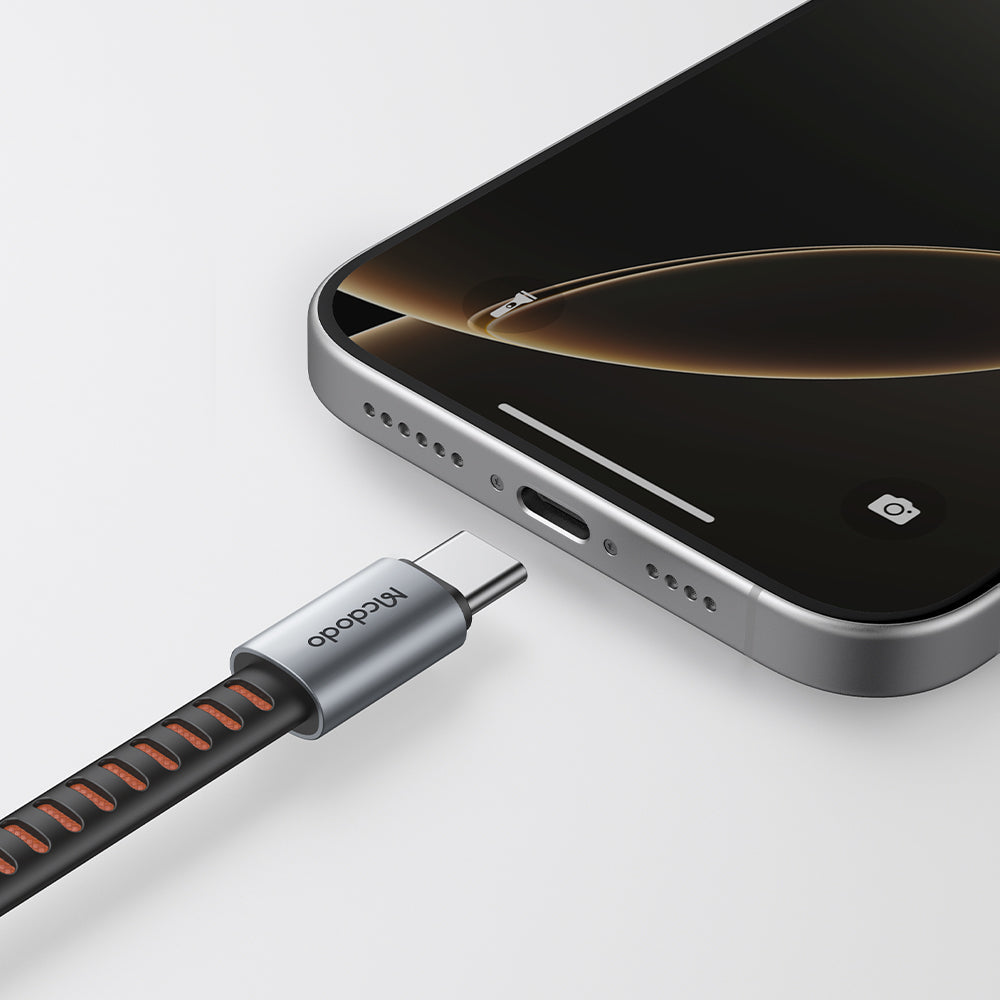 محول Mcdodo CA-487 Lightning إلى USB-C - استخدام سريع 3 في 1