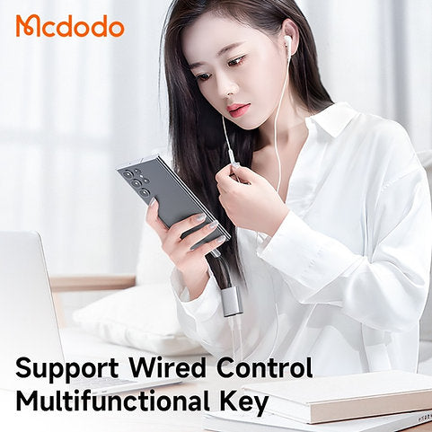 محول صوت MCDODO USB C إلى USB C وAUX 3.5 مم مع DAC - فضي